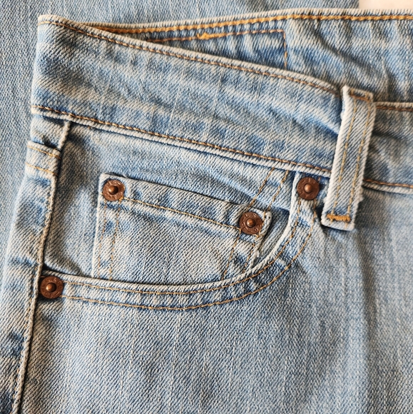 Vintage Levi 518 Jeans - Picture 4 of 10
